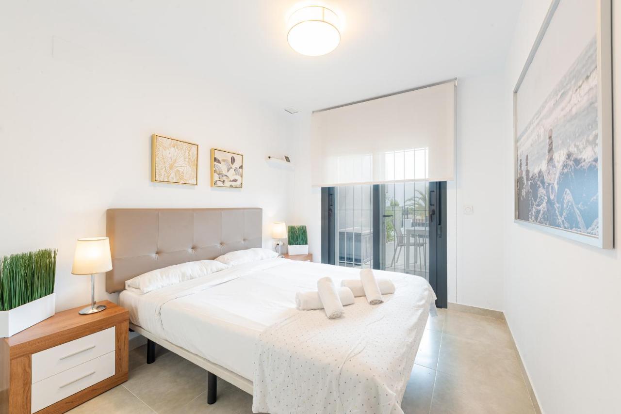 Myflats Luxury Ocean Side Apartment Arenales del Sol Exterior photo